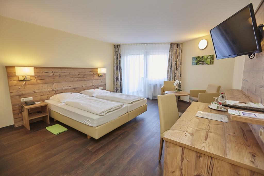 Hotel Roessle Trochtelfingen Zewnętrze zdjęcie