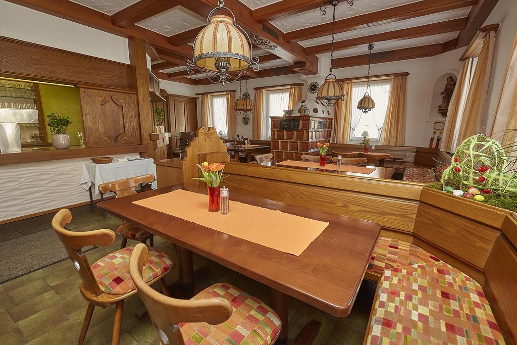 Hotel Roessle Trochtelfingen Zewnętrze zdjęcie